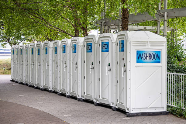 Best Porta potty delivery and setup  in Flomaton, AL