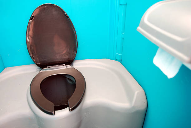 Best Portable restroom trailer rental  in Flomaton, AL